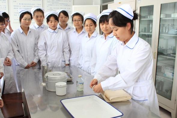 北京護理學校高級護理專業怎么樣？