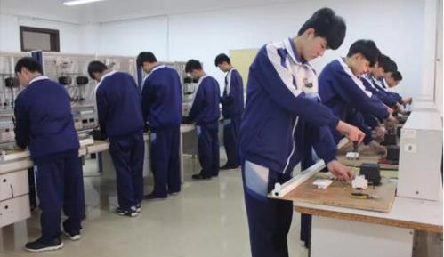 藍海職業學校有哪些適合男生的技術專業？