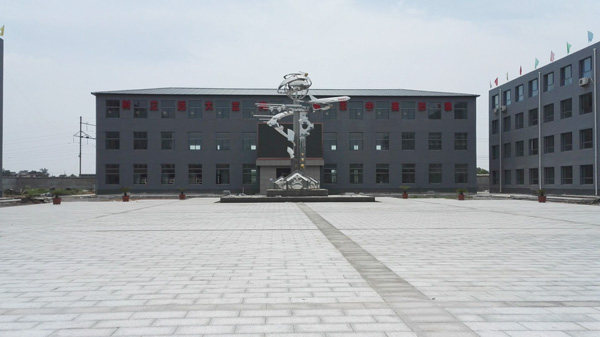 石家莊中英航空學校有什么就業保障和獎勵措施？